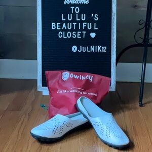 Owlkay-  Hollow Flats Slip-on Summer Slippers